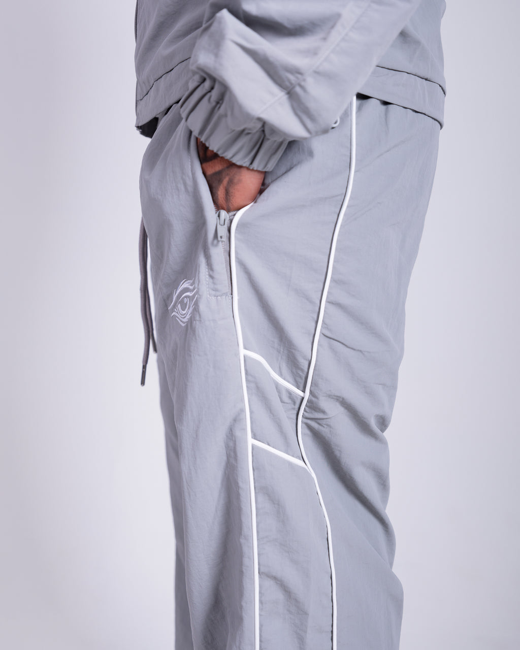 "DAWN" NOCTURNE WINDBREAKER PANTS