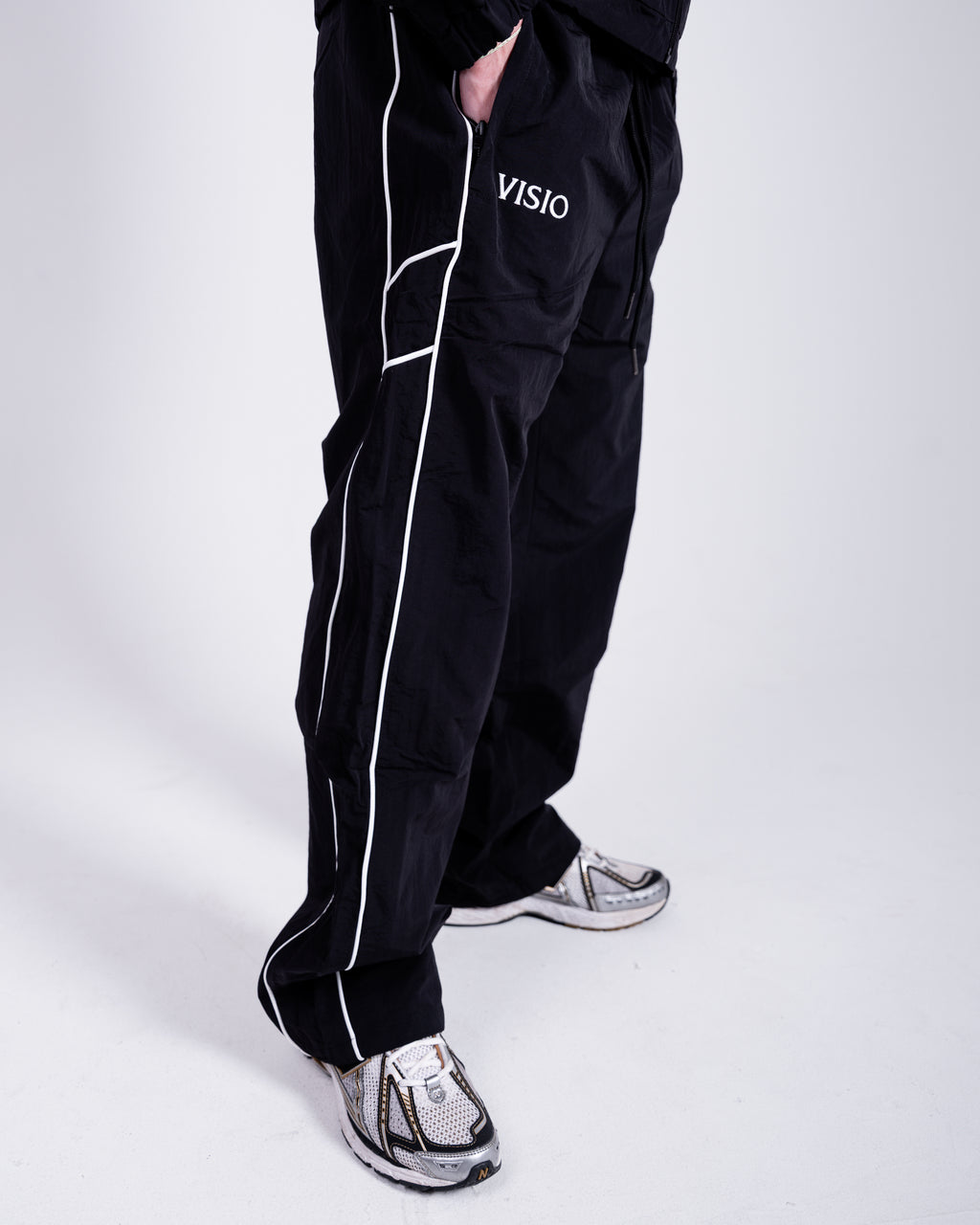 NOCTURNE WINDBREAKER PANTS